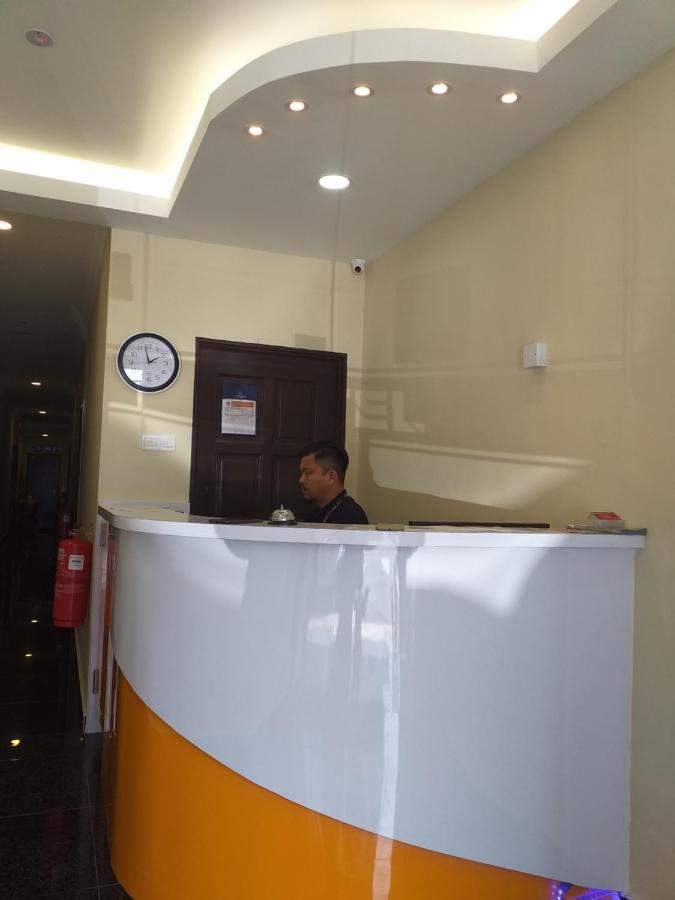 Hentian Hotel Kajang Bagian luar foto